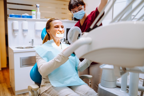 Questions To Ask A Dentist About Implant Crowns